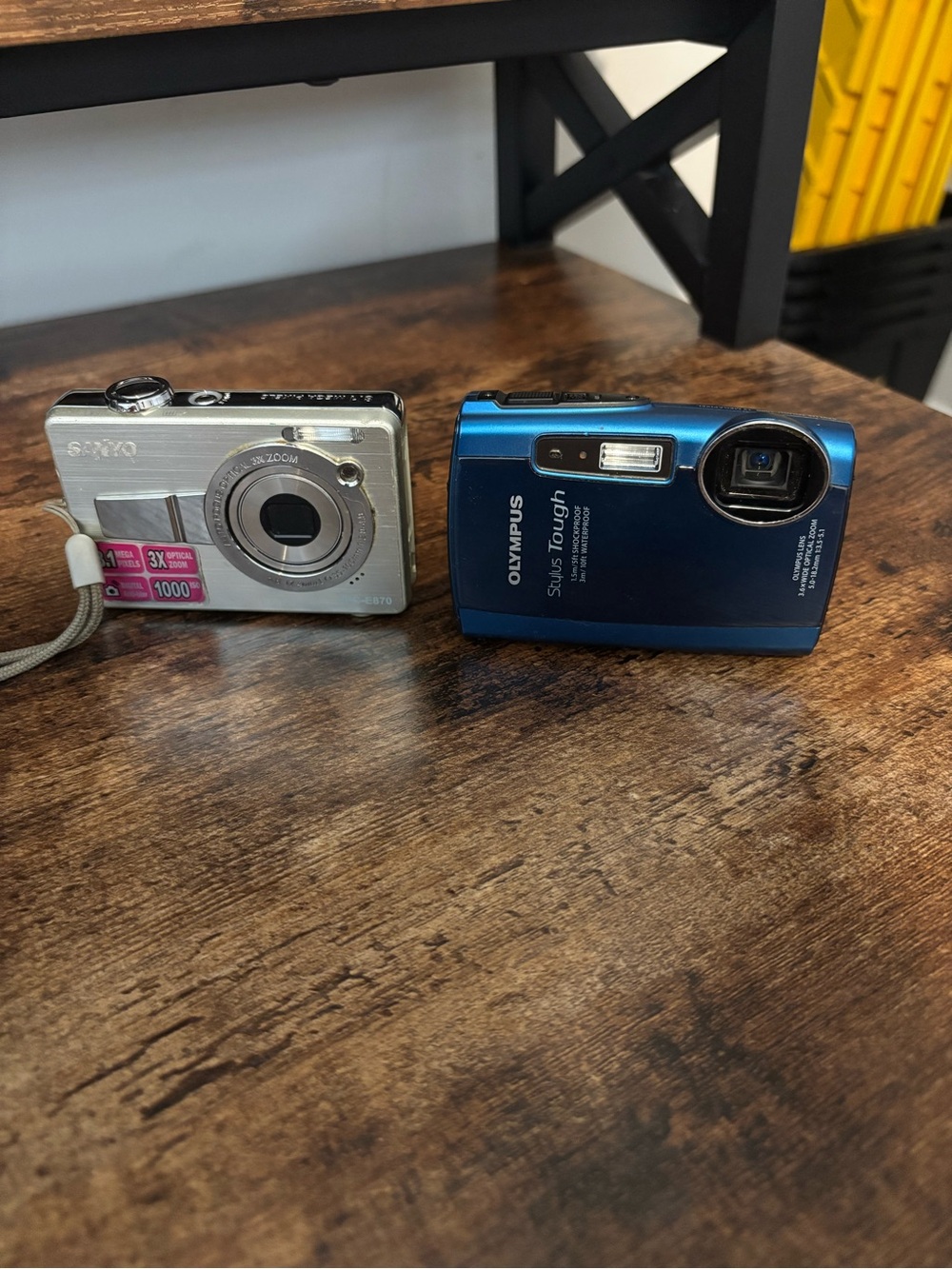 Sanyo Olympus Digital Camera Bundle Untested Parts